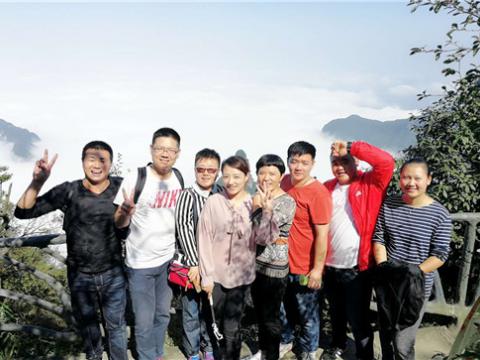 J9集团集团2016年度先进员工张家界之旅